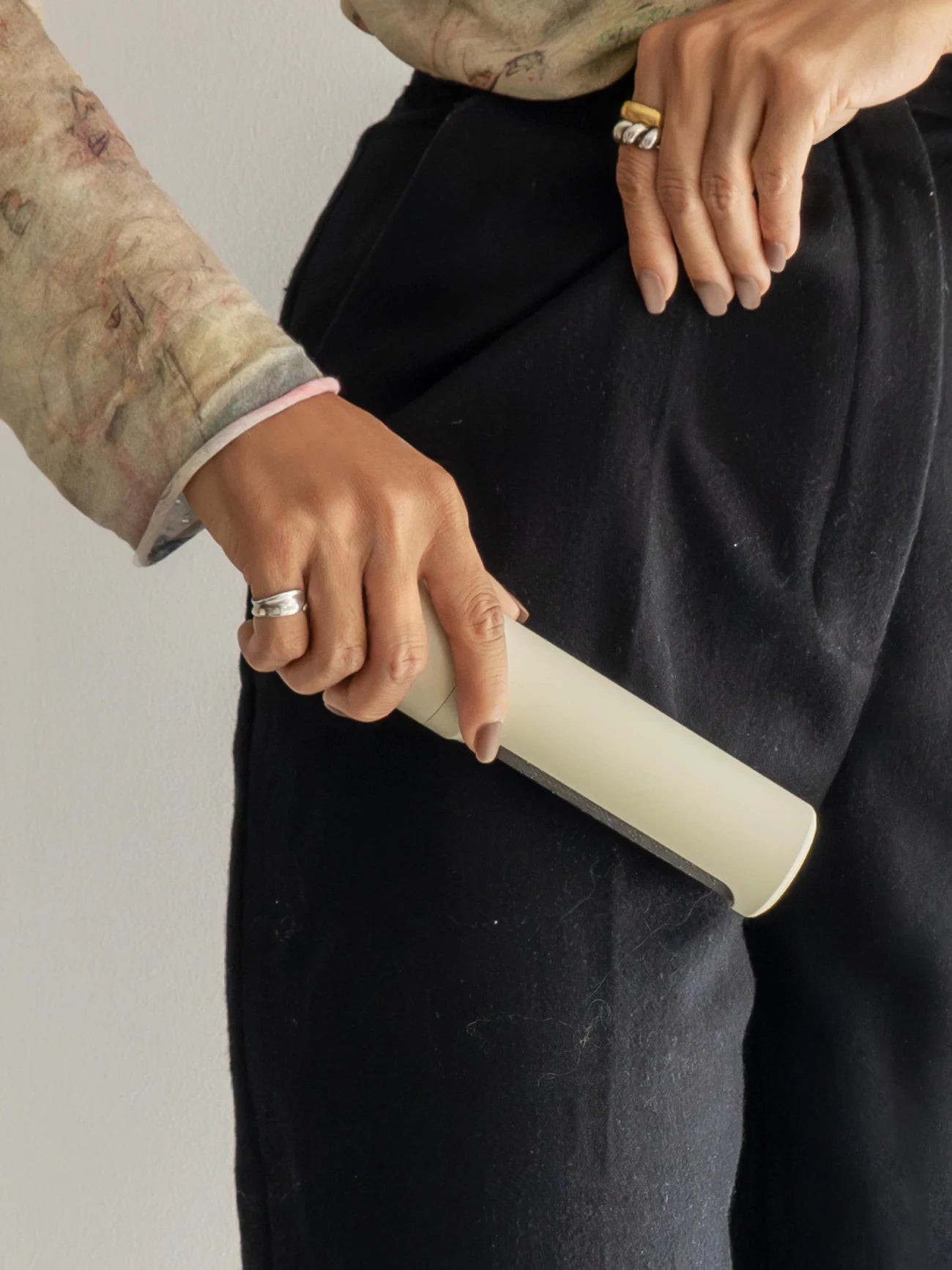 Lint Brush - Beige
