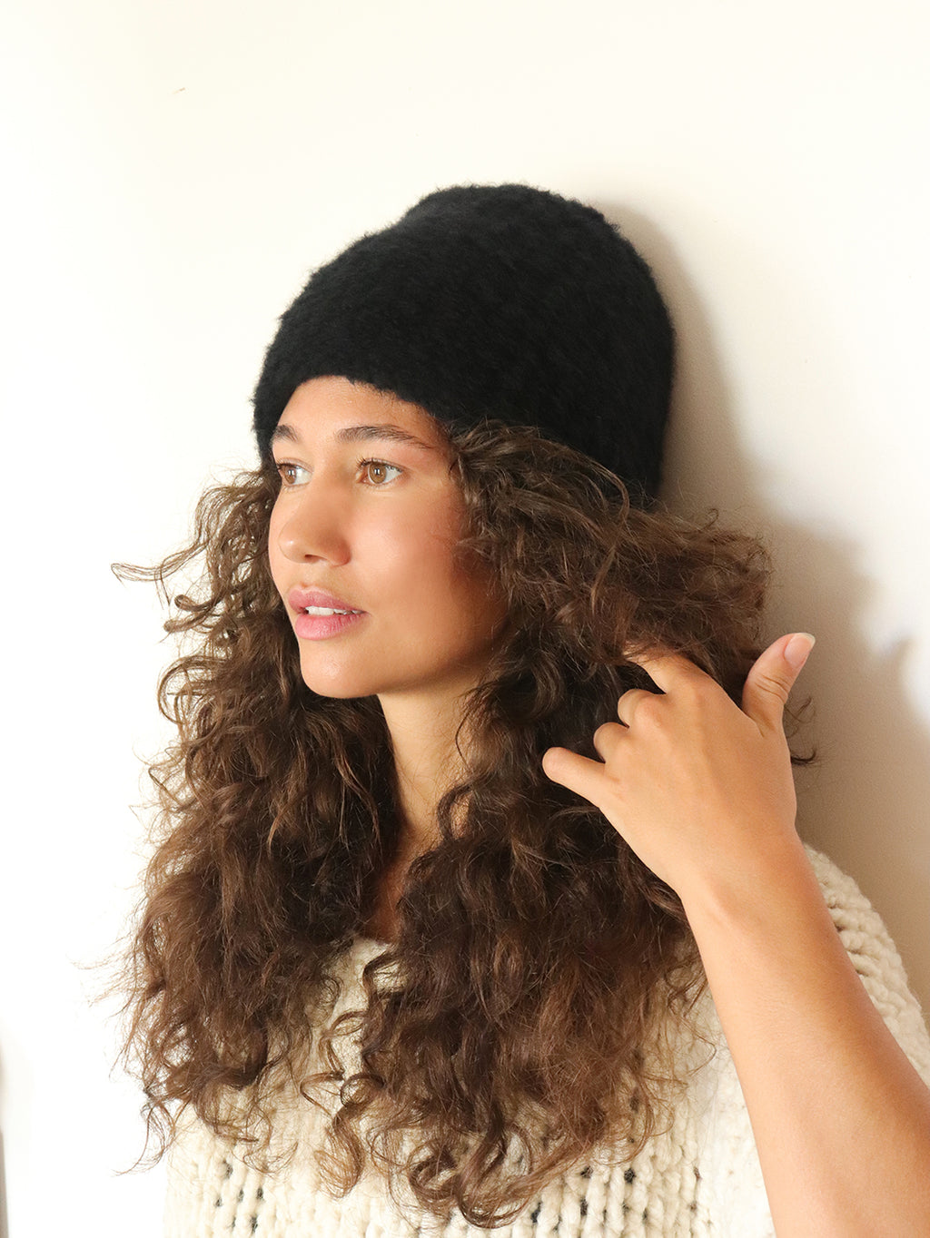 Virgin Wool Hat  - Black