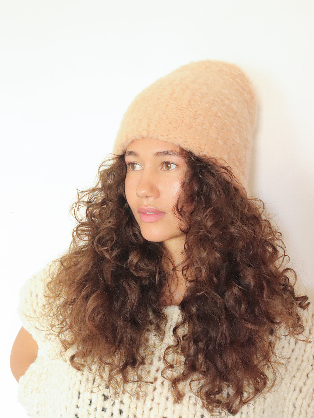 Merino Wool Hat  - Peach Rose