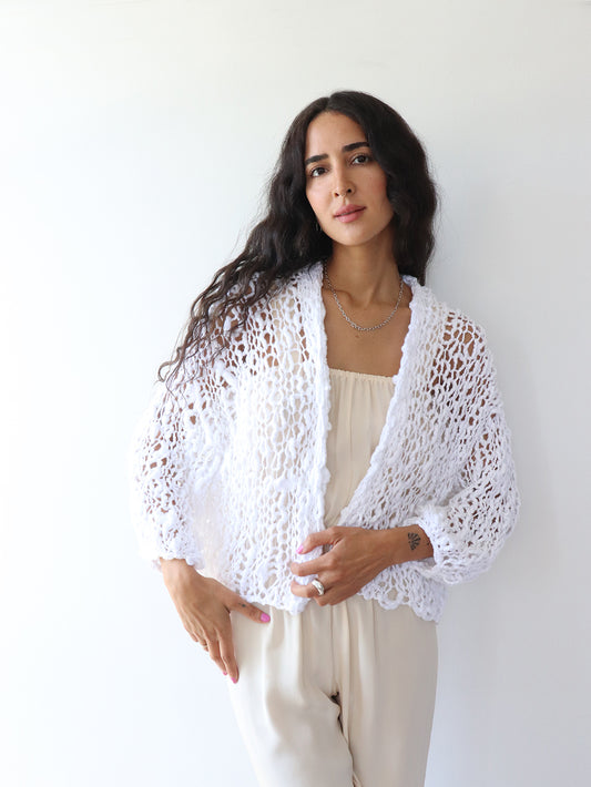 The Cropped Cotton Robe - White
