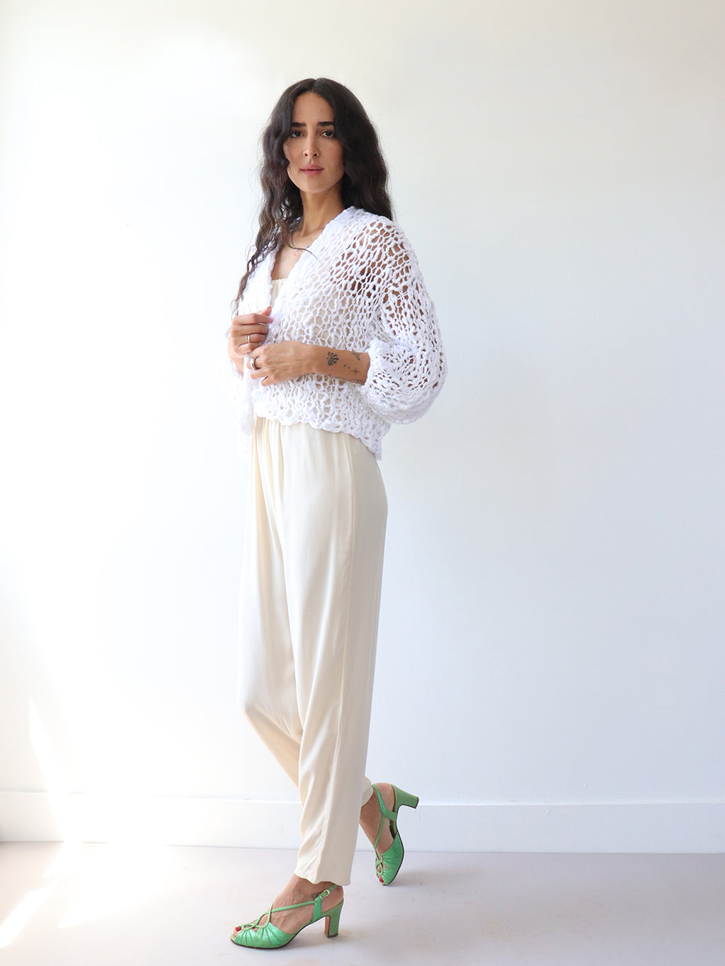 The Short Cotton Robe - White